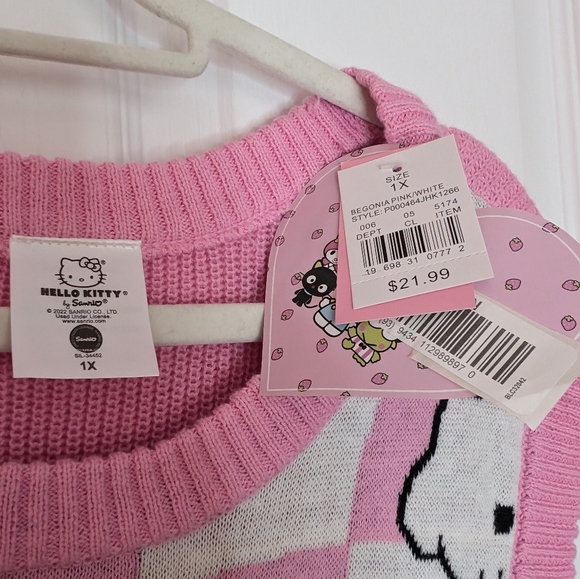 NWT Hello Kitty Pink Checkered Sweater Vest Size 1X - Picture 5 of 5